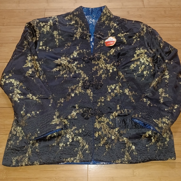 Mens Silk Cheongsam Traditional Jacket - Picture 2 of 8